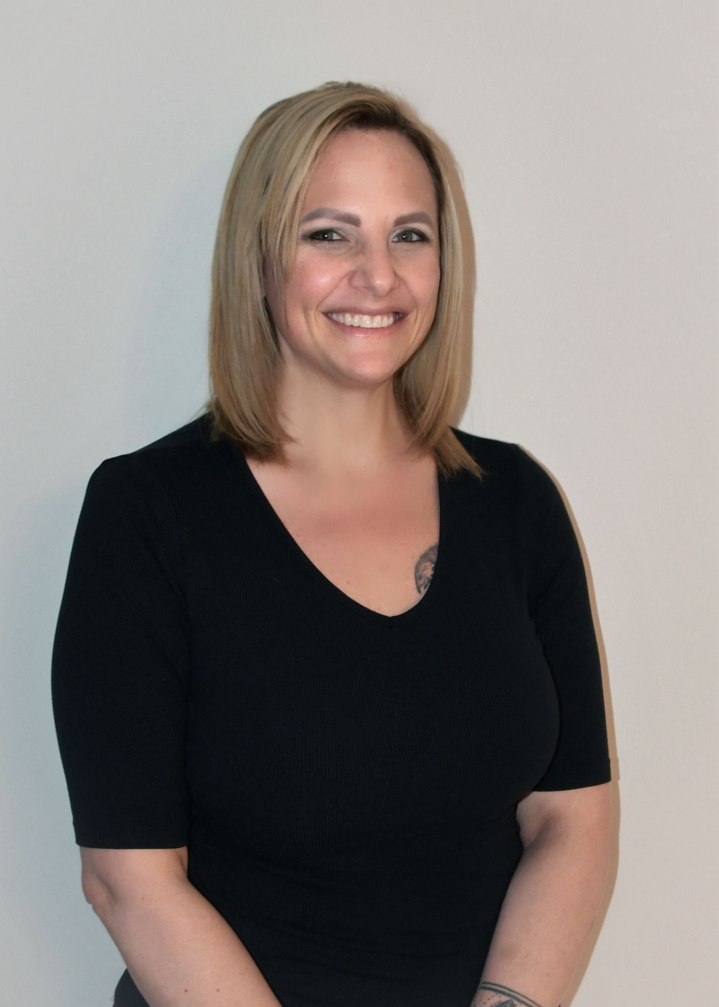 kristin-hall